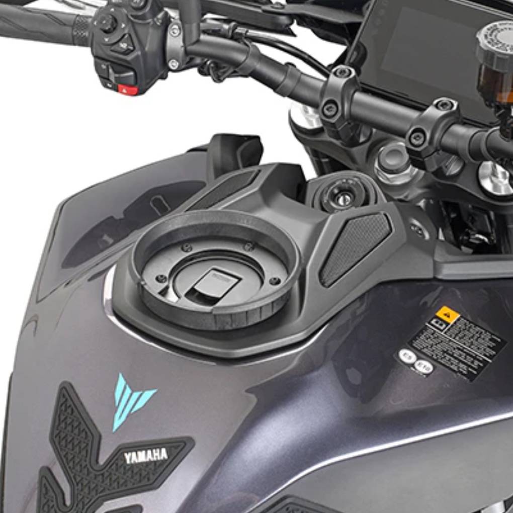 GIVI MOTORCYCLE TANK RING / FLANGE