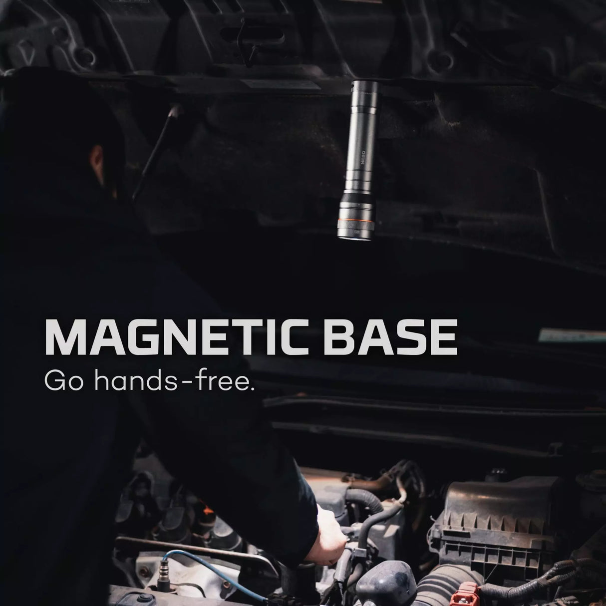 NEBO NEWTON 1500 LUMEN FLASHLIGHT