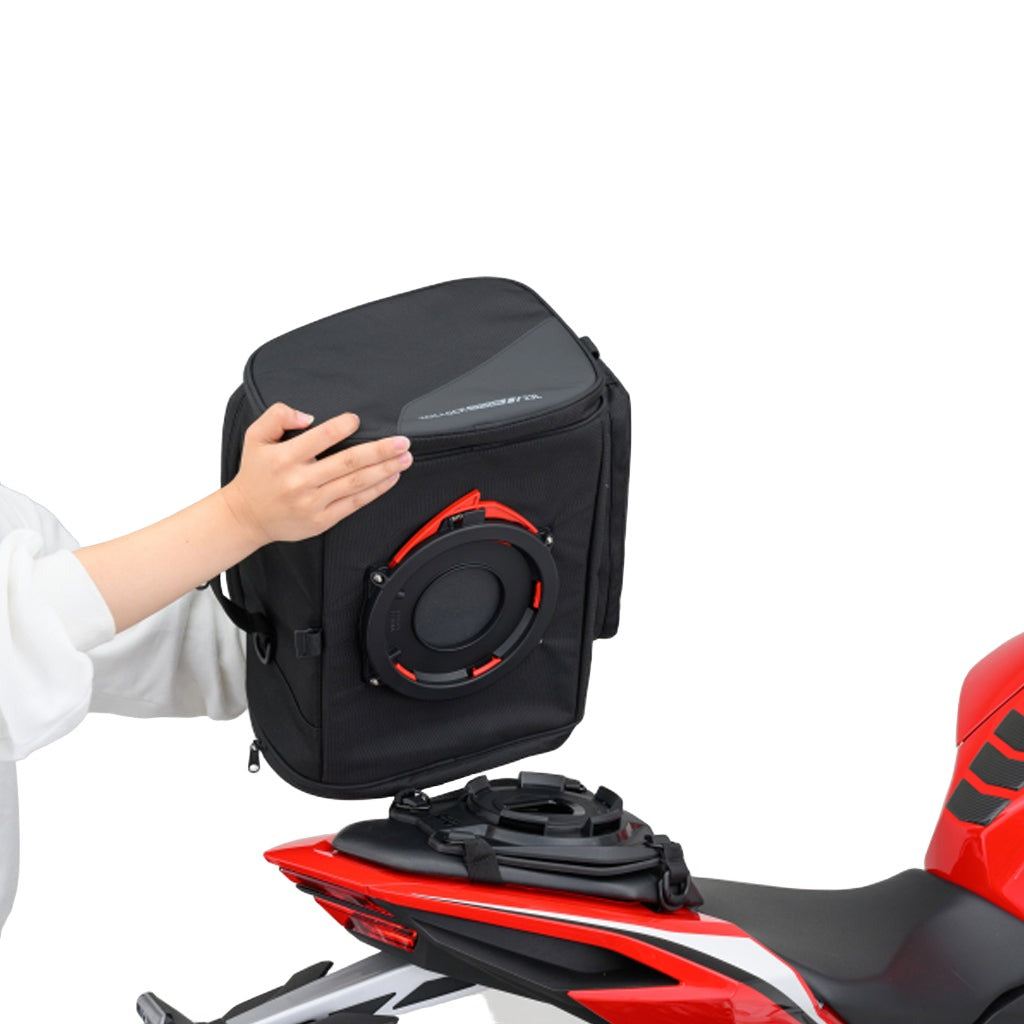 GIVI TLB MOTORCYCLE TAIL LOCK BAG