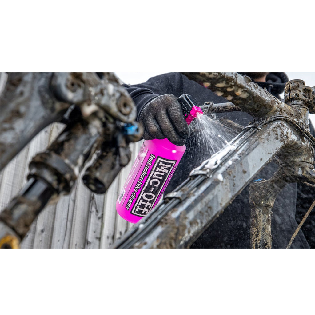 MUC-OFF BIKE 8 IN 1 CLEANING KIT