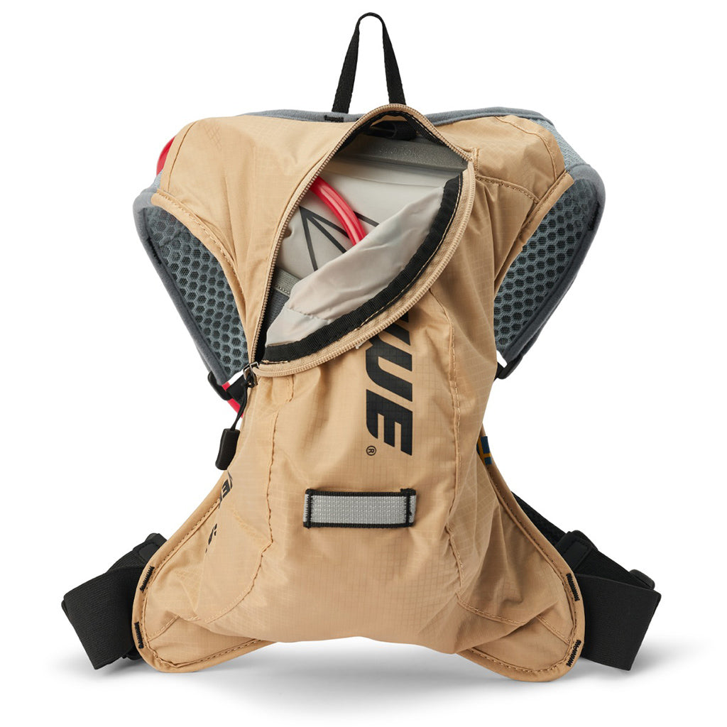 USWE VERTICAL MULTISPORT HYDRATION BACKPACK 4L