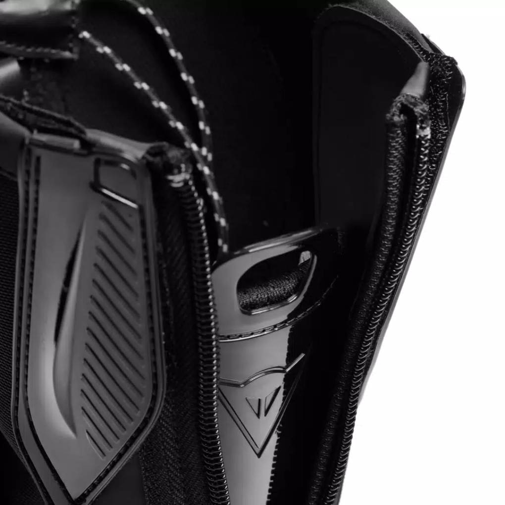 DAINESE TORQUE 4 MEN RACING AND ROAD MOTORCYCLE BOOTS