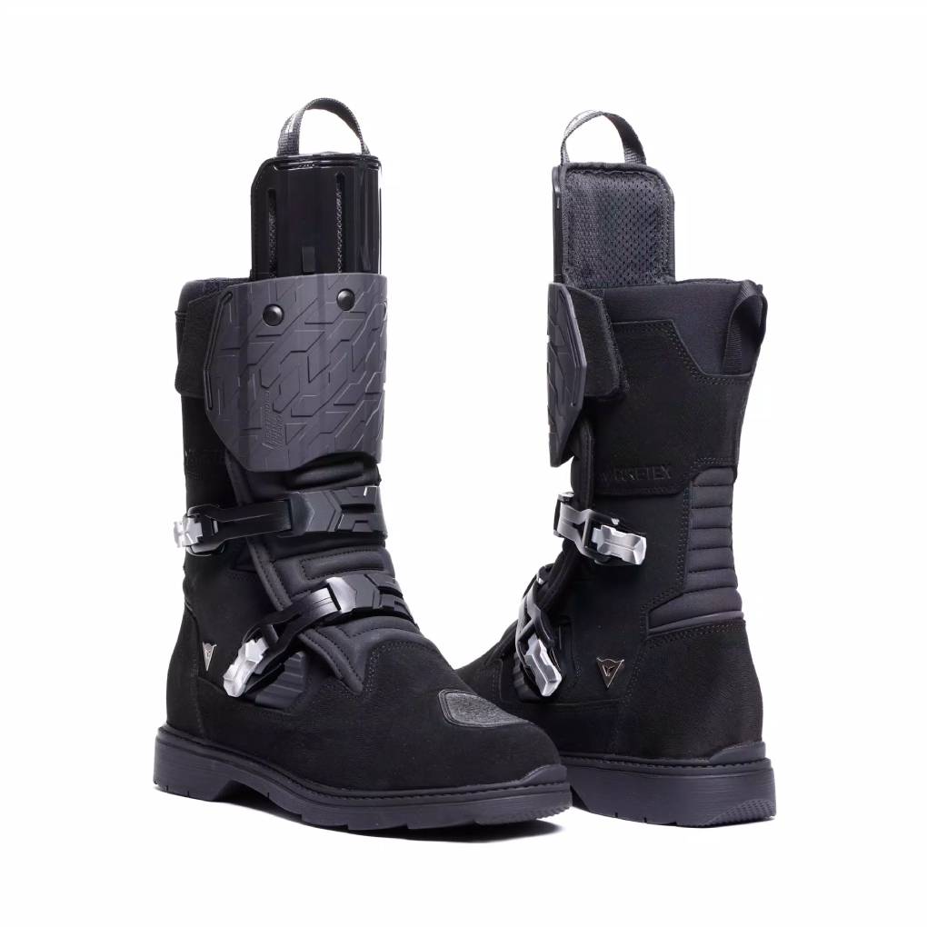 DAINESE OVERYOND XT GTX MOTORCYCLE BOOTS