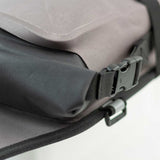 GIANT LOOP MOJAVI MOTORCYCLE SADDLE BAG